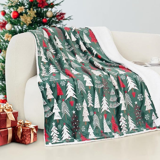 Elegant Comfort Reversible and Ultra-Plush Flannel Fleece-Winter Christmas Sherpa Throw- Lightweight Soft and Cozy-Holiday Decorative Throw, Perfect for Lounging, 50 x 60 inches, Hunter Christmas Tree