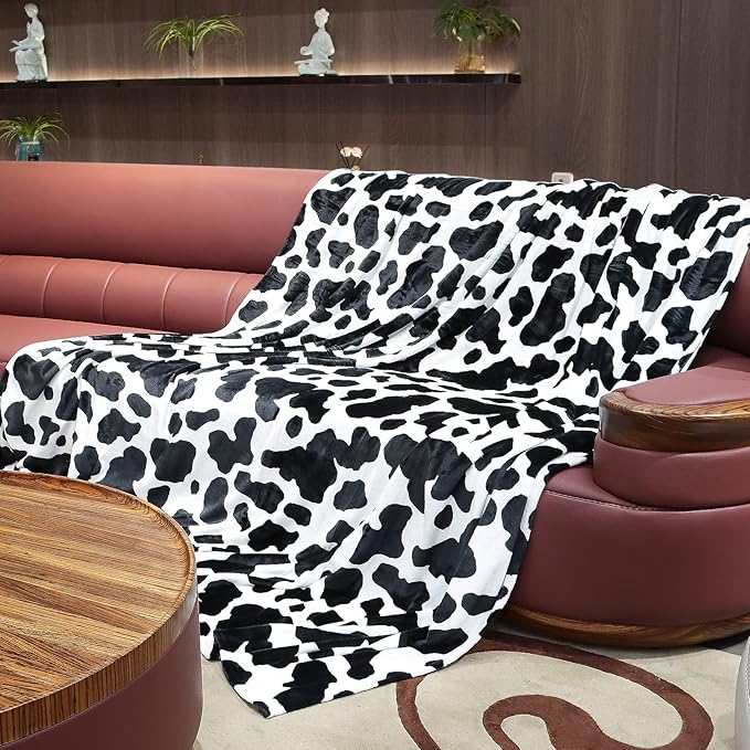 Fleece Cow Print Blanket Queen Size, Bed Blanket Soft Fuzzy Cozy Lightweight Cow Throws Warm Blankets Plush Gift Cow Home Decor 90" x 90"