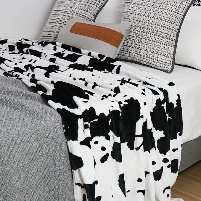 Cow Print Blanket Soft Warm Twin Blankets and Throws Bedding Fleece Blanket Cozy Flannel Black Lightweight Fuzzy Couch Sofa Bed Throw Gifts for Mother Father 60x80 inch