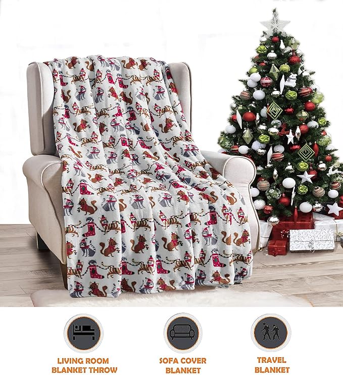 Elegant Comfort Luxury Velvet Super Soft Christmas Prints Fleece Blanket-Holiday Theme Home Décor Fuzzy Warm and Cozy Throws for Winter Bedding, Couch and Gift, 50 x 60 inch, White Christmas Cats