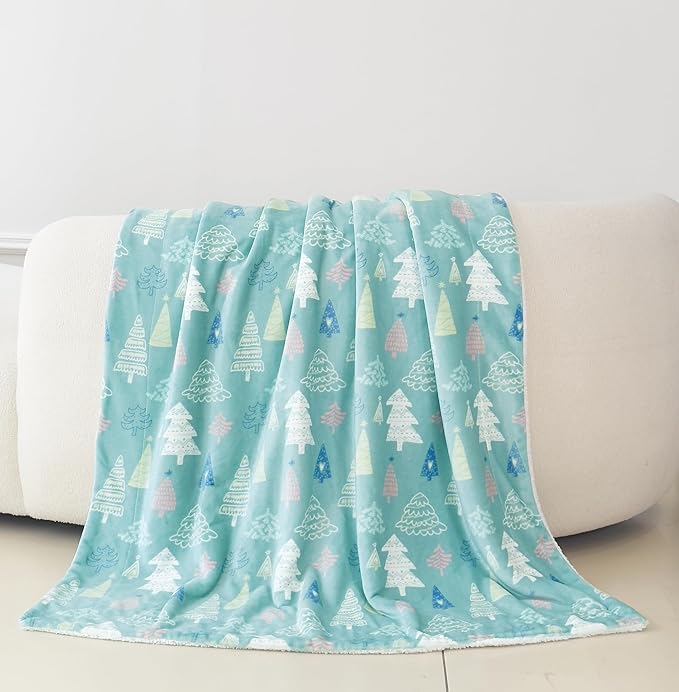 Elegant Comfort Reversible and Ultra-Plush Flannel Fleece-Winter Christmas Sherpa Throw- Lightweight Soft and Cozy-Holiday Decorative Throw, Perfect for Lounging, 50 x 60 inches, Mint Tree