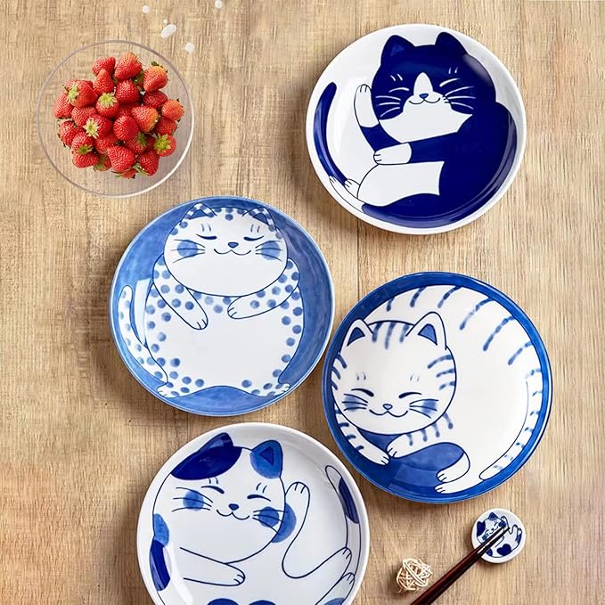 4 Pieces Japanese Sushi Sauce Small Cats Plates Set,Soy Sauce Dish,Mini Round Ceramic Cats Pattern Glazed Plate for Appetizer Plates Dessert Sushi Sauce Small Plate 3.9 x 0.7inch