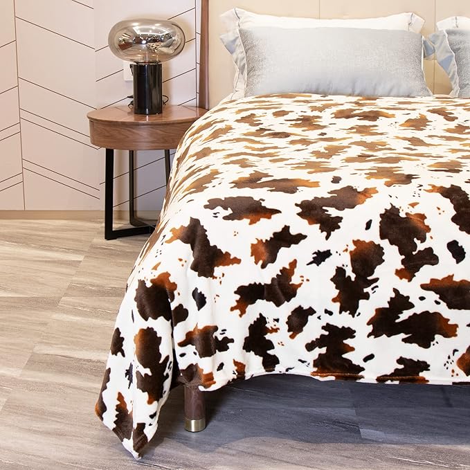 Cow Print Blanket Soft Warm Twin Blankets and Throws Bedding Fleece Blanket Lightweight Fuzzy Couch Sofa Throw Blanket Brown Bed Blanket Gifts Adults Mom Dad Couples Travel Camping 60x80 inch