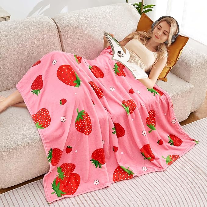 Pink Strawberry Kids Throw Blanket for Girls Teens Toddler Pink Soft Fuzzy Flannel Bed Blanket Birthday Gifts for Women Girls Kids Teens Adults, 50”x60”