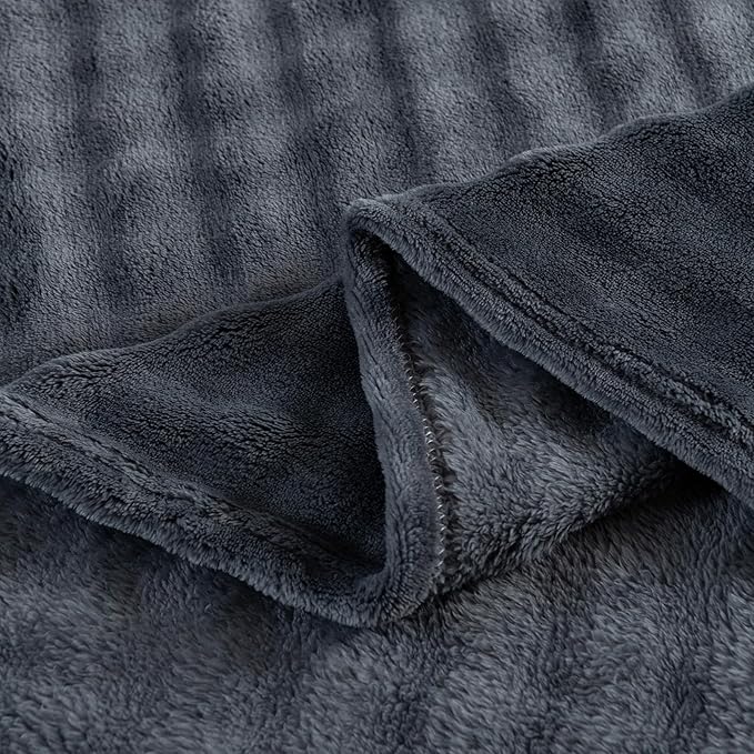 Faux Fur Throw Blanket, 3D Fleece Bubble Blanket, Flannel Fuzzy Soft Plush Bubble Blanket for Sofa Bed Room Office, Decorative Throw Blanket, 40"x60" Dark Grey