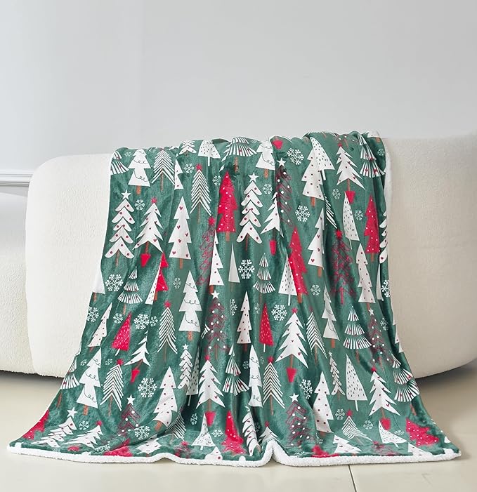 Elegant Comfort Reversible and Ultra-Plush Flannel Fleece-Winter Christmas Sherpa Throw- Lightweight Soft and Cozy-Holiday Decorative Throw, Perfect for Lounging, 50 x 60 inches, Hunter Christmas Tree