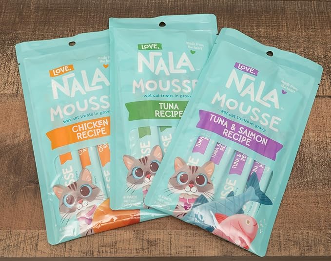 LOVE, NALA - Natural Lickable Cat Squeeze Up Treat,Topper - Chicken Mousse - Wet Food Cat Puree - Grain Free, Fiber Blend, Minerals, Vitamins - 4 Pack 2 oz.