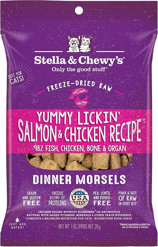 Stella & Chewy's Freeze-Dried Raw Cat Dinner Morsels – Grain Free, Protein Rich Cat & Kitten Food – Yummy Lickin’ Salmon & Chicken Recipe – 1 oz Bag