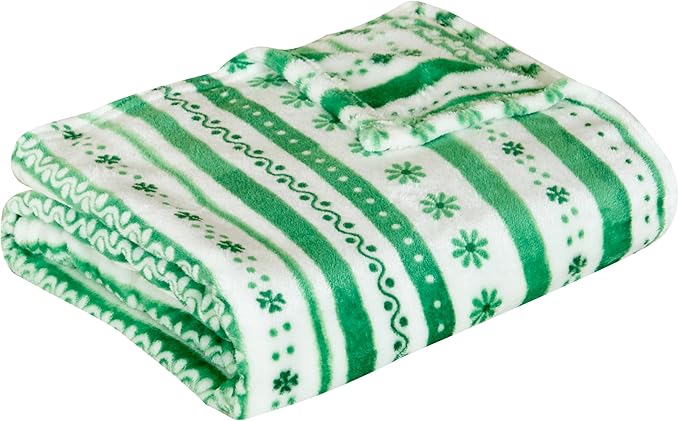 Elegant Comfort Velvet Touch Ultra Plush St Patricks Day Lucky Spring Green Clover Shamrock Irish Printed Fleece Throw/Blanket-50 x 60inch, Floral Clover