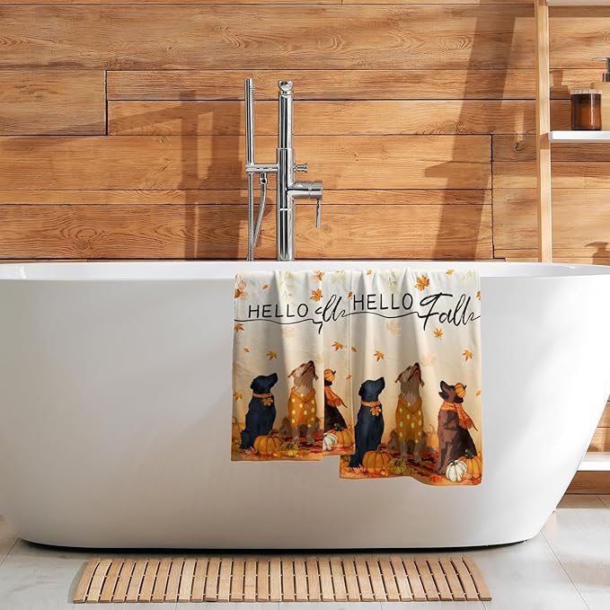 Giwawa Fall Dogs Hand Towels for Bathroom Set of 2 Autumn Leaves Soft Absorbent Small Bath Towels Holiday Decorative Kitchen Guest Dish Towel