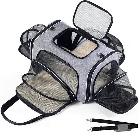 4 Sides Expandable Cat Travel Bag Airline Approved Collapsible Cat Soft-Sided Carriersexpandable pet Carrier，Folding Soft Sided Transport Tote Bag for Kittens,Dog & Small Animals、Removable Fleece Pad