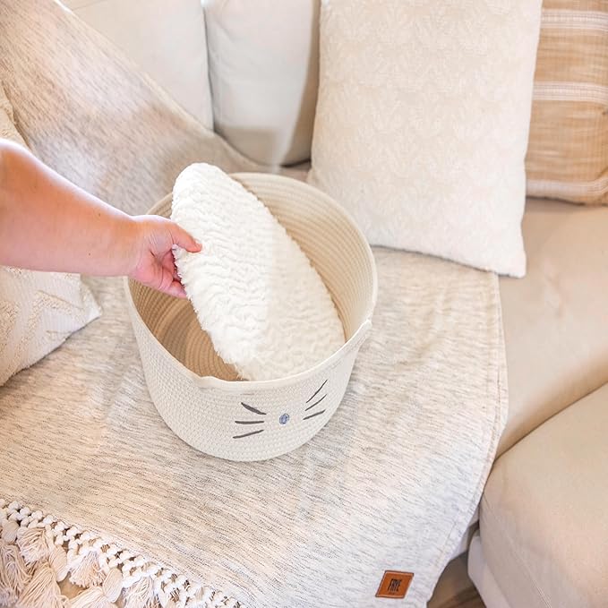 Catstages Bed & Basket Retreat 2-in-1 Cat Bed with Removable Cushion, Plush, Cotton Rope, White