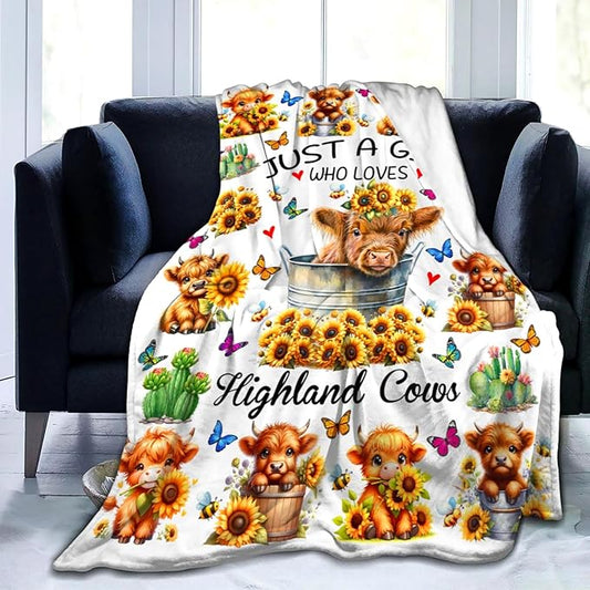 Highland Cow Gifts Sunflower Highland Cow Print Blanket Throw Plush Stuff Cute Animal Butterfly Gifts for Girls Kids Women Adults Highland Cow Lovers Birthday Decorations 50"X40"