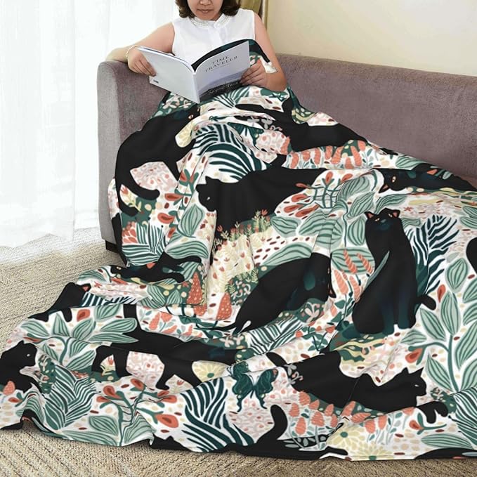 Fleece Throw Blanket for Couch, Sofa, Car, Bed, 60"x50" Cozy Soft Lightweight Fuzzy Flannel Warm Blanket Suitable for All Seasons (Cat)