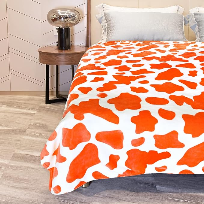 Fleece Blankets King Size Cow Print Blanket for Bed Couch, Soft Cozy Fuzzy Large Blanket, Luxury King Size Cow Throw Blankets 108x90 Inches