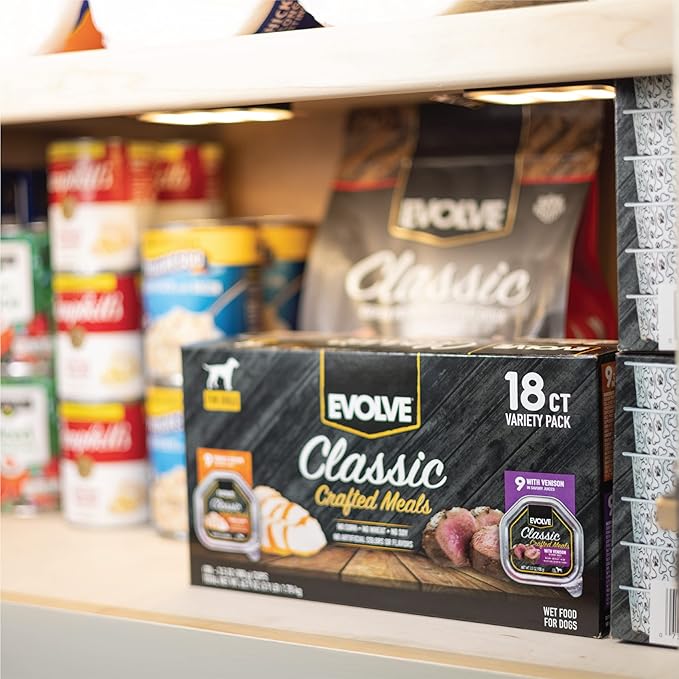 Evolve Classic Crafted Meals Cat Food Variety Pack with Salmon Recipe & Seafood Medley Recipe, 3oz (Pack of 18)