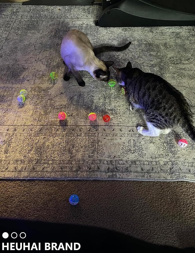 Cat Toys for Indoor Cats - 15 Pcs Kitten Toys Set - Includes 8 Bell Balls - 1 Catnip Mouse - 6 Plush Balls - Colorful and Safe - Pet Playset for Interactive Fun and Exercise