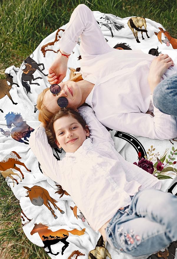 Horse Blanket,Horse Gifts for Girls Women, Just A Girl Who Loves Horses Blanket, Horse Lovers Birthday Gifts Decor Throw Blanket 50" x 40"