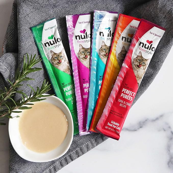 Nulo Freestyle Grain-Free Perfect Purees Premium Wet Cat Treats, Squeezable Meal Topper for Felines, High Moisture Content to Support Cat Hydration, 0.5 Ounce, 40-Count Variety Pack