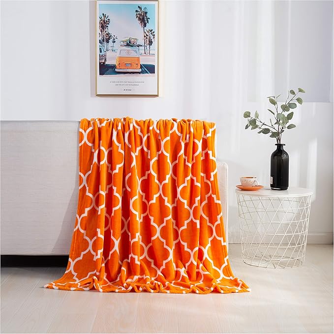 Elegant Comfort Velvet Touch Ultra Plush Christmas Holiday Printed Fleece Throw/Blanket-50 x 60inch, (Quatrefoil Orange)