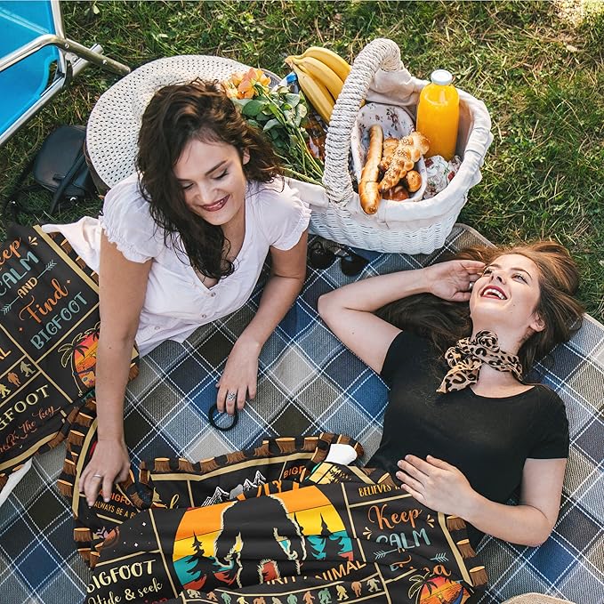 XALAZY Bigfoot Gifts Blanket 50"X60", Sasquatch Gifts, Big Foot Sasquatch Gifts for Kids, Hide and Seek Champion Throw, Funny Bigfoot Blanket