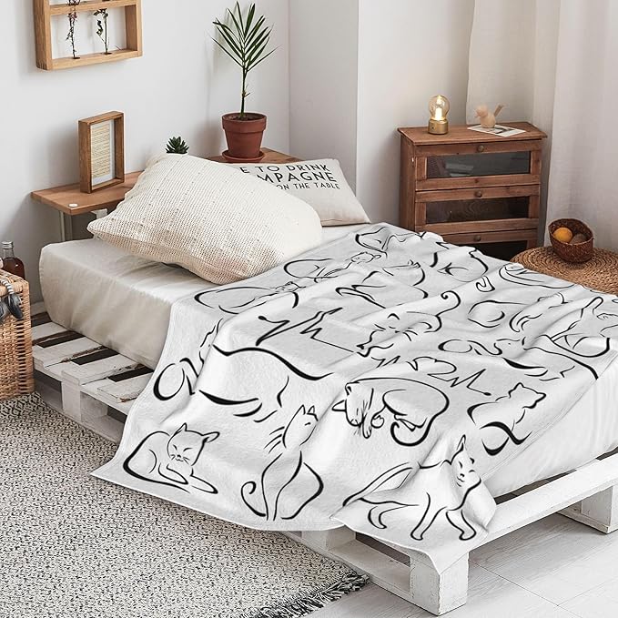 Cat Blanket Soft Cozy Flannel Throw Blanket Warm Lightweight Blankets Gifts for Cat Lovers Kids Girls Women Adults 60"x50"