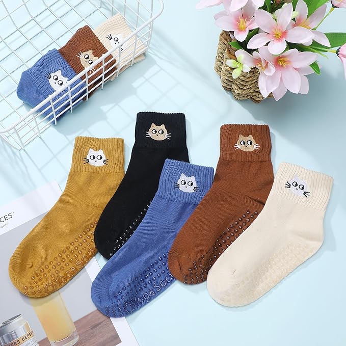 10 Pairs Grip Crew Yoga Socks for Women Non Slip Ankle Length Cotton Elastic Sock Cute Cat Embroidery Pattern Aesthetic Gifts for Women Pilates Dance Ballet Workout Sport