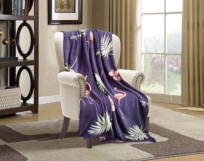 Elegant Comfort Luxury Velvet Super Soft Christmas Prints Fleece Blanket-Holiday Theme Home Décor Fuzzy Warm and Cozy Throws for Winter Bedding, Couch and Gift, 50 x 60 inch, Flamingo