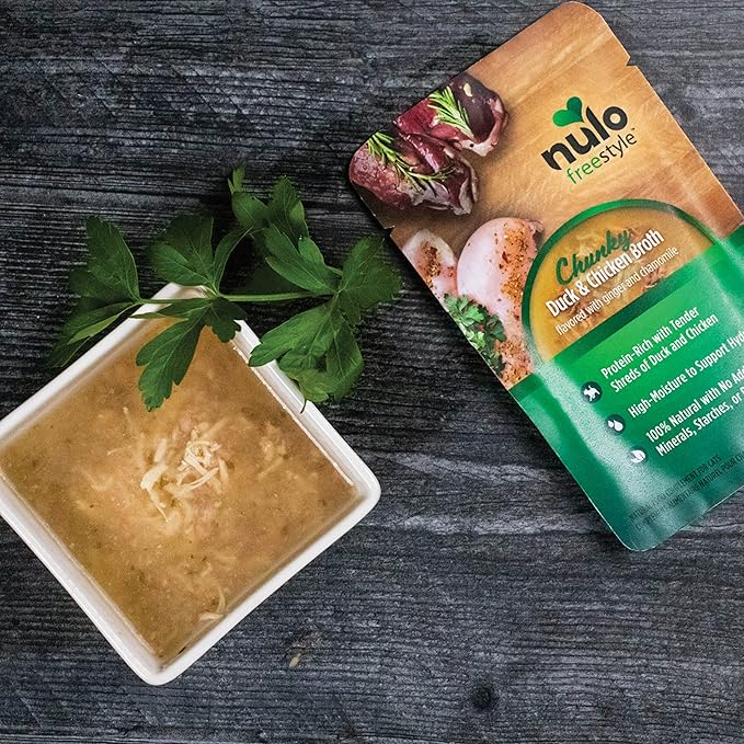 Nulo Freestyle Cat & Kitten Wet Cat Food Broth, Premium All Natural Grain-Free Cat Food Topper with No Added Minerals or Preservatives and High Animal-Based Protein (Pack of 24)