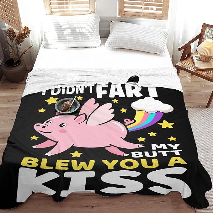 Funny Pig Blanket Gift for Girls Boys- 40x50 Inches Soft Flannel Throws Blankets Funny Gift for Teen Women Men Adult Cute Pig Lover Gifts for Birthday Christmas Halloween Bed Sofa Couch