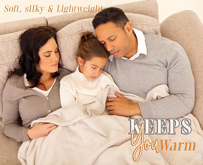 Elegant Comfort Luxury Velvet Super Soft Christmas Prints Fleece Blanket-Holiday Theme Home Décor Fuzzy Warm and Cozy Throws for Winter Bedding, Couch and Gift, 50 x 60 inch, Ivory Christmas Tree