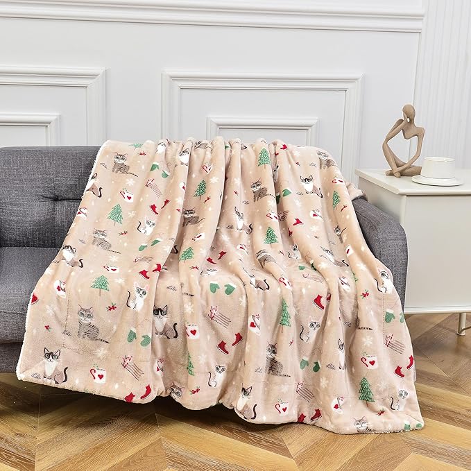 Elegant Comfort Reversible and Ultra-Plush Flannel Fleece-Winter Christmas Sherpa Throw- Lightweight Soft and Cozy-Holiday Decorative Throw, Perfect for Lounging, 50 x 60 inches, Cream Christmas Cat