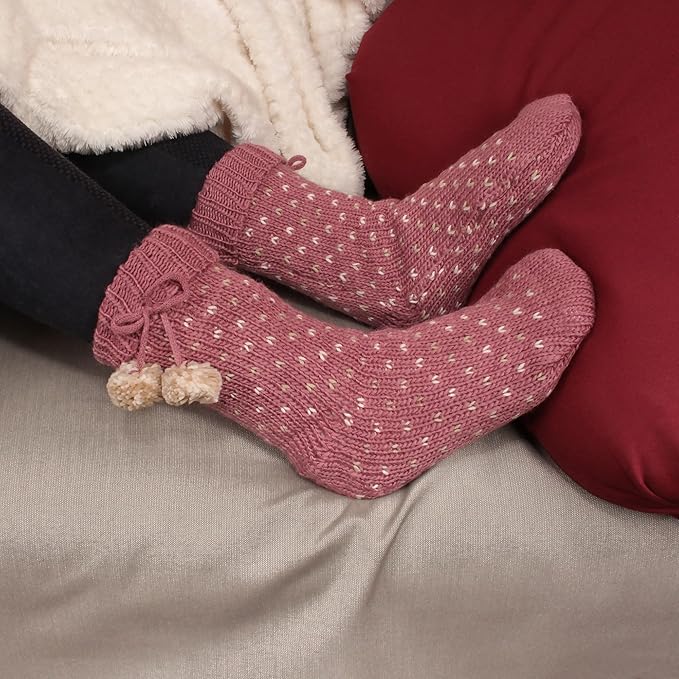 BambooMN Extra Thick Cozy Fuzzy Animal Thermal Cabin Plush Fleece-lined Knitted Crew Socks